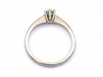 Round brilliant cut diamond solitaire ring in 18kt white gold