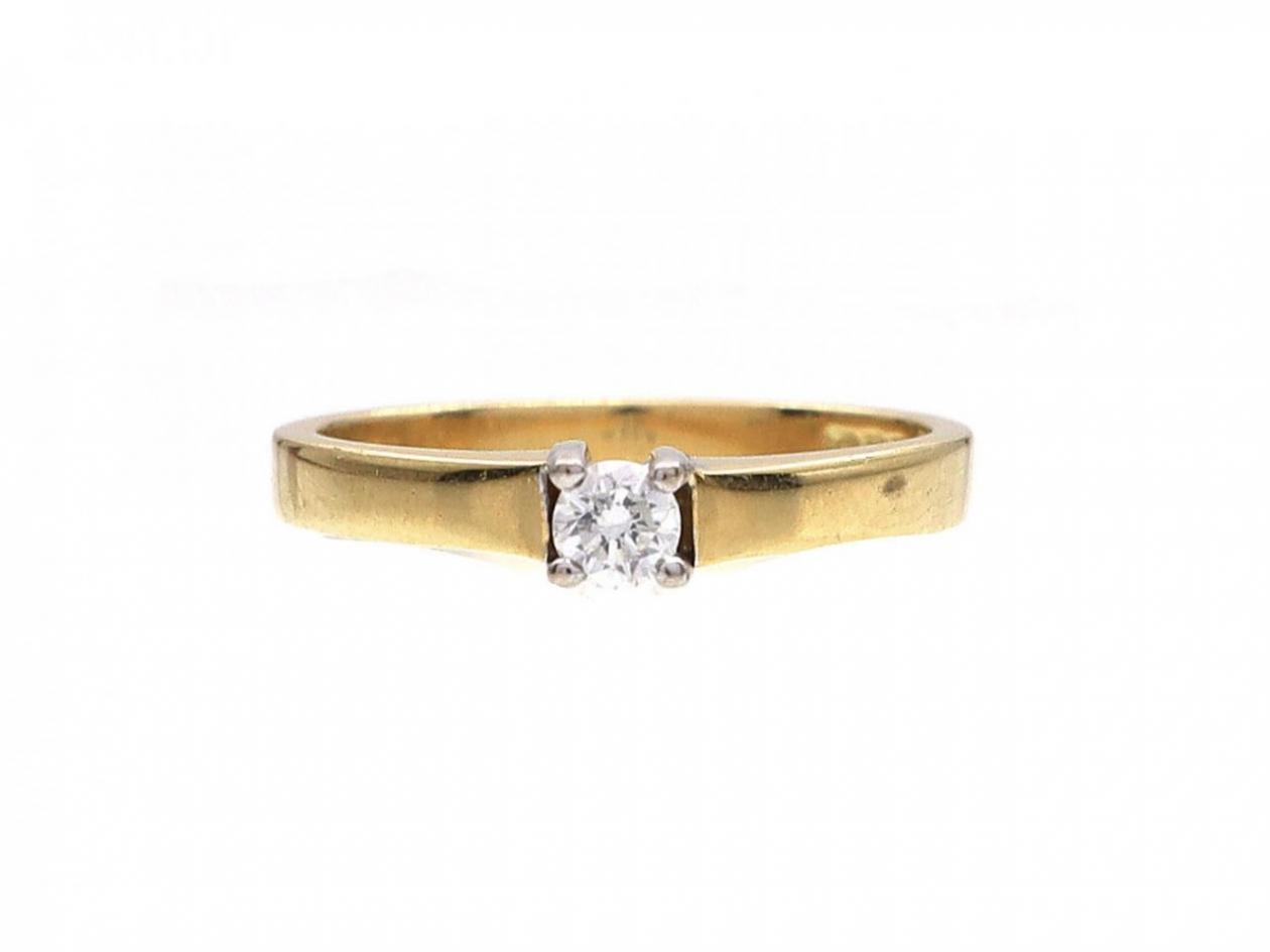 0.12ct round brilliant cut diamond solitaire ring in yellow gold