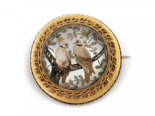 Antique Essex crystal turtle dove brooch in yellow gold