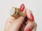 1970s circular diamond cluster ring with terraced texture