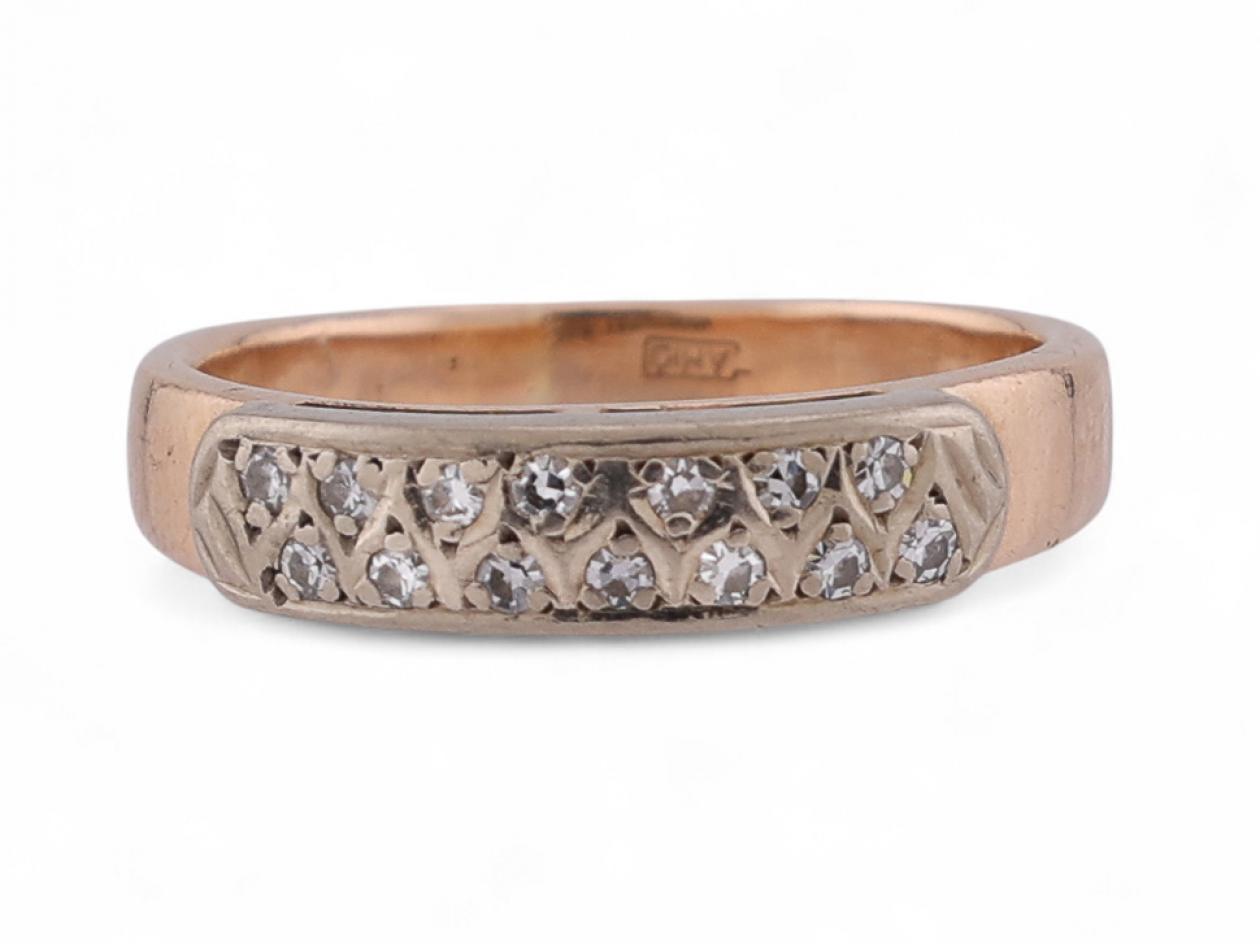 Vintage Deco style eight-cut diamond band ring in 14kt yellow gold | Courtville Antiques