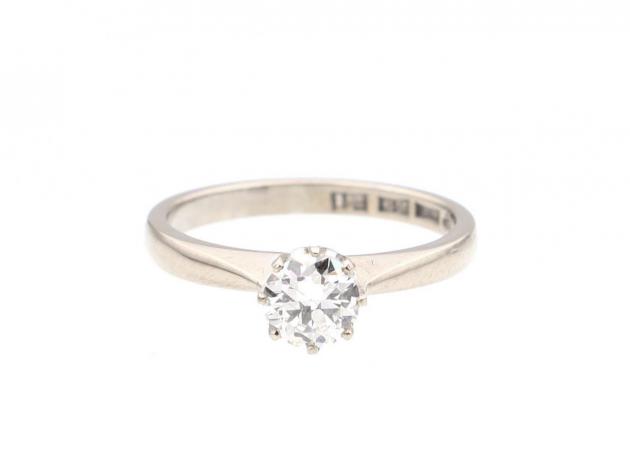 Swedish 18kt white gold diamond solitaire engagement ring