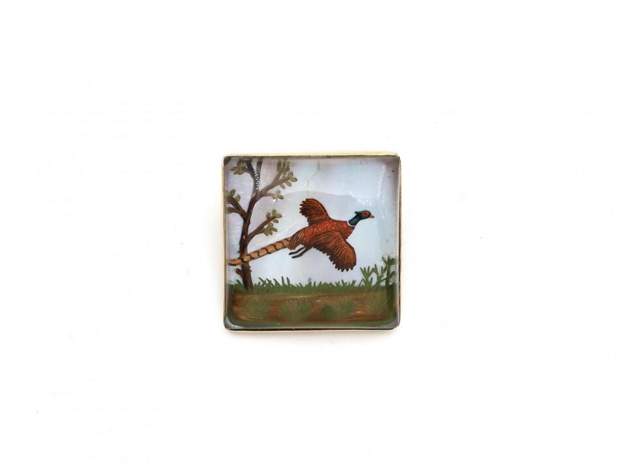 Antique Essex crystal pheasant hunting brooch in gold