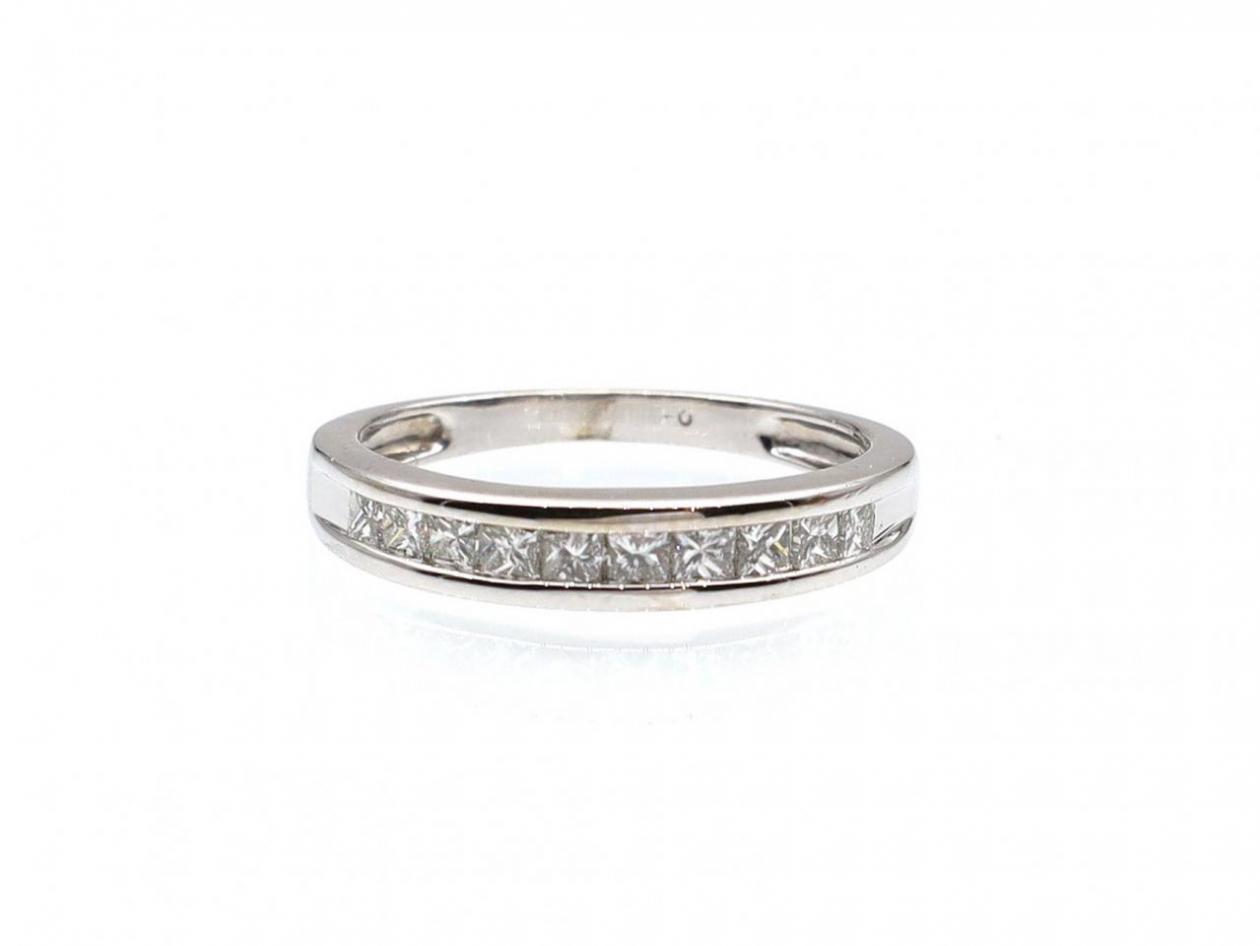 18kt white gold princess cut diamond half eternity ring