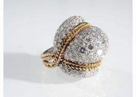1960s 18kt gold diamond bombé cluster ring