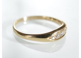 Edwardian diamond five stone ring in 18kt yellow gold