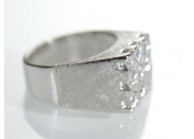 Vintage 18kt white gold chunky square diamond cluster signet ring