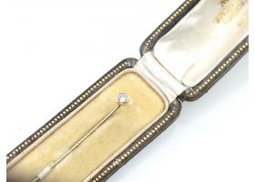 Vintage 14kt yellow gold rubover set diamond stick pin