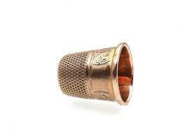 Antique 9kt rose gold thimble