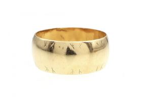 1966 vintage 8mm wedding band in 18kt yellow gold