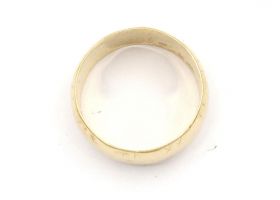 1966 vintage 8mm wedding band in 18kt yellow gold