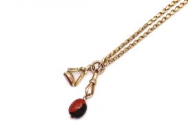 Antique fancy oval belcher longuard chain in 9kt yellow gold