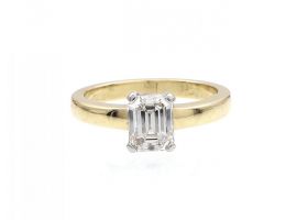 1.01ct emerald cut diamond solitaire engagement ring
