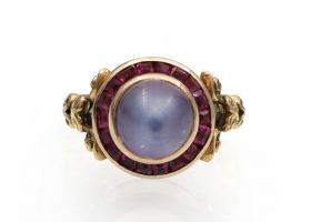 Belle Epoque moonstone and ruby target ring in 18kt gold
