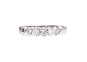 18kt white gold five stone diamond ring