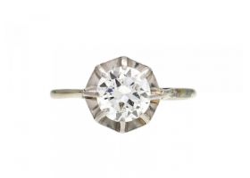 Edwardian diamond solitaire engagement ring in platinum