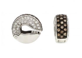 18kt brown diamond and diamond hinged cuff earrings signed Gavello