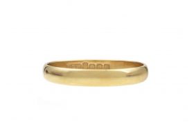 Vintage 2.9mm polished D-shape wedding band in 18kt yellow gold