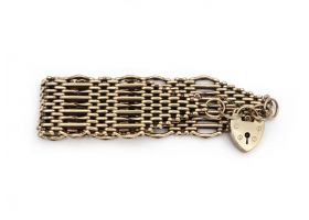 Retro 9kt yellow gold gate bracelet with heart lock