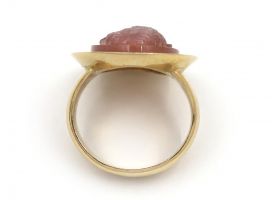 Antique French oval carnelian cameo ring in 18kt yellow gold