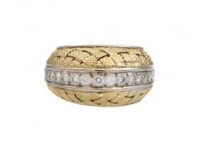 Retro 18kt woven yellow gold egg ring set with diamonds