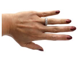 Five stone round brilliant diamond ring in platinum