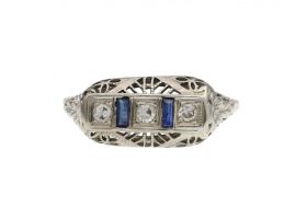 Vintage diamond and sapphire three stone ring in 18kt white gold