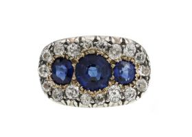 Victorian sapphire and diamond three stone cluster ring in 18kt gold