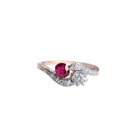 14ct Gold Ruby and Diamond Toi et Moi Ring