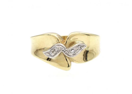 Retro 18kt yellow gold fold over ring set with diamonds