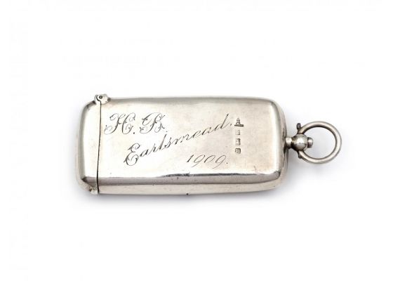 1909 sterling silver Sovereign holder and vesta case