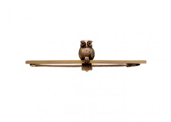 Antique owl bar brooch in green and rose gold