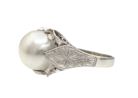 Vintage Cultured Pearl Solitaire Platinum Dress Ring