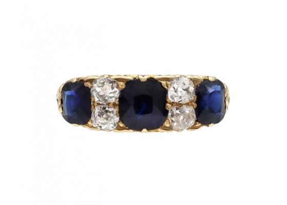 Antique Sapphire & Diamond Carved Ring in 18kt Yellow Gold