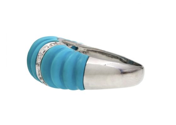 Vintage Carved Turquoise & Diamond Ribbed Bombe Ring