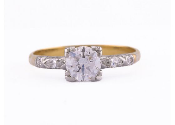 Rubellite and trillion cut diamond three-stone ring in 18kt rose gold – Matthew Weldon