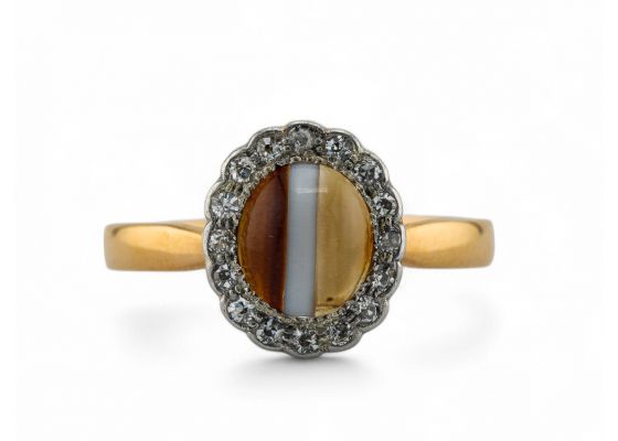 1930s Banded Agate And Diamond Cluster Ring In 15kt Yellow Gold And Platinum