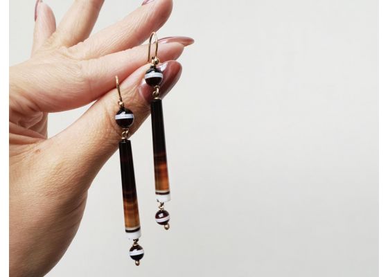 Victorian banded onyx sphere and barrel long drop earrings