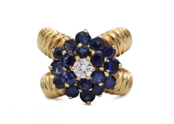 Retro diamond and sapphire crossover cluster ring in 18kt yellow gold