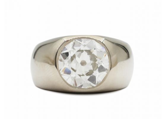 2.75ct Old Mine cut diamond and 18kt white gold solitaire ring
