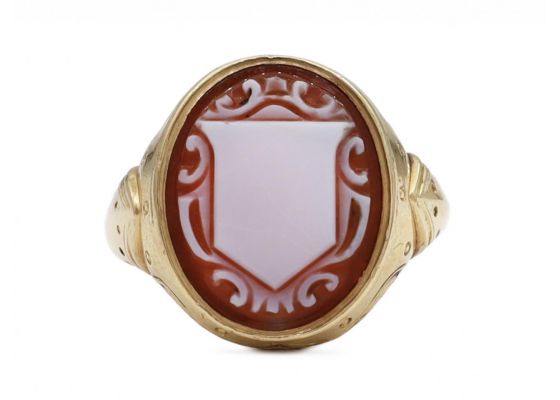 Victorian oval sardonyx cameo memorial signet ring in gold