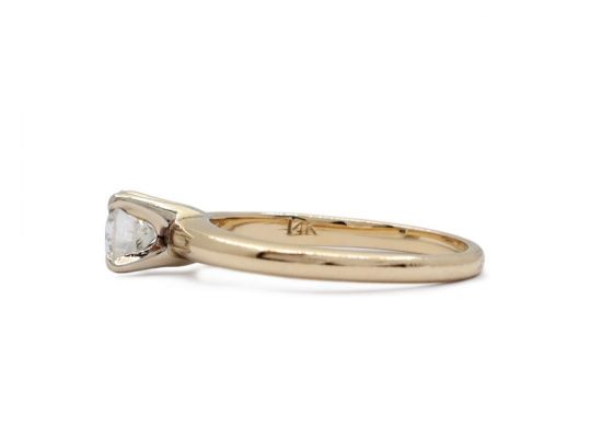 Vintage 0.50ct round diamond solitaire engagement ring in gold