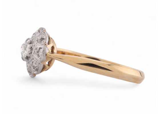 Edwardian Old Mine Cut Diamond Daisy Cluster Ring In Platinum And 18kt Yellow Gold