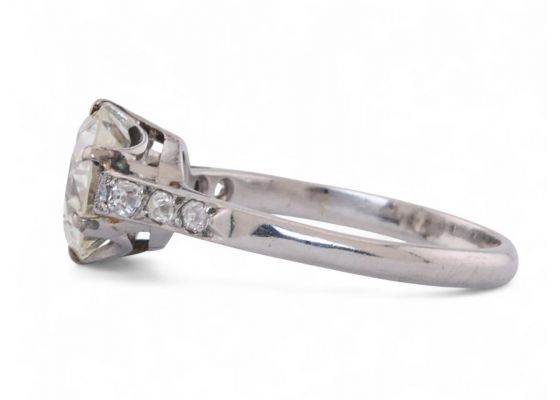 Vintage 2.00ct Transitional Cut Diamond Solitaire ring In Platinum