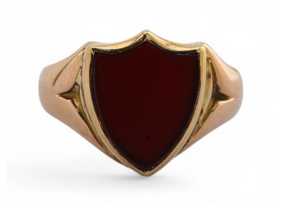 Victorian carnelian shield signet ring in 18kt yellow gold from Courtville Antiques
