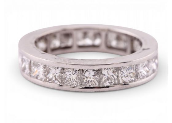 18ct White Gold Princess-Cut Diamond Full Eternity Ring18ct White Gold Princess-Cut Diamond Full Eternity Ring